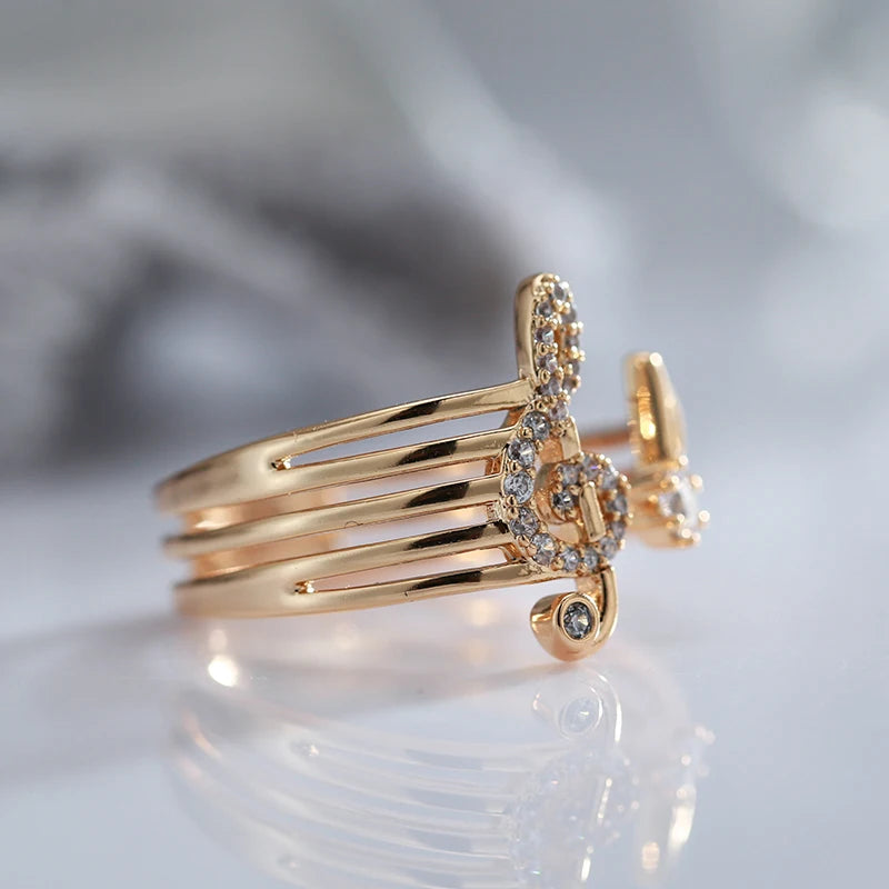 Glamorous Music Shape fashion Ring - Modern Design Made With White Natural Zircon Glamorous Music Shape fashion Ring - Modern Design Made With White Natural Zircon